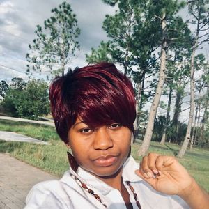 Meet your Posher, Mike noeli